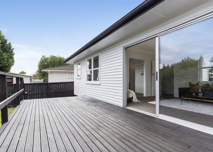  at 20 Ronald Place, Manurewa, Auckland