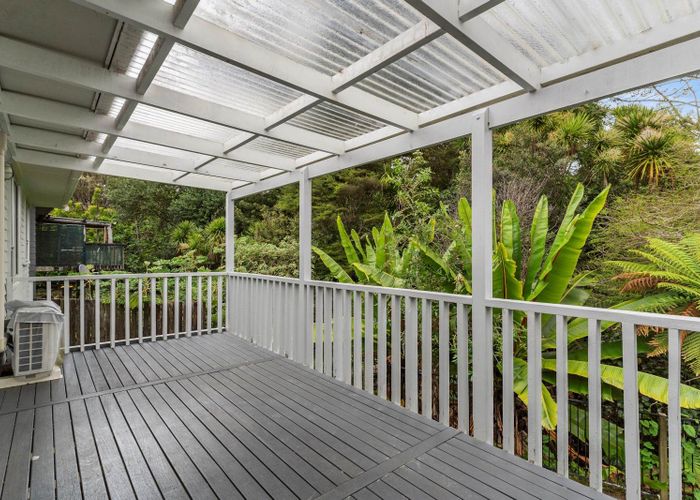  at 3 Willowbrook Place, Titirangi, Waitakere City, Auckland