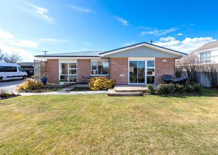  at 38 Dungannon Street, Ranfurly, Ranfurly