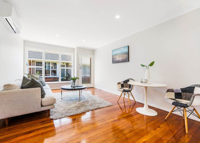  at 2/2 Bowling Avenue, Epsom, Auckland
