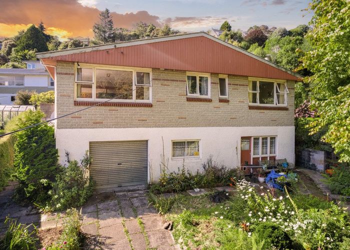  at 87 Kaikorai Valley Road, Glenross, Dunedin