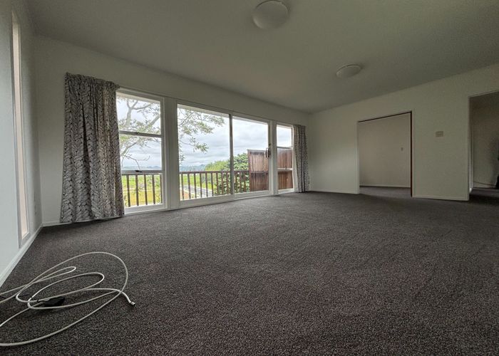  at 12 Alderton Pl, Opaheke, Papakura, Auckland