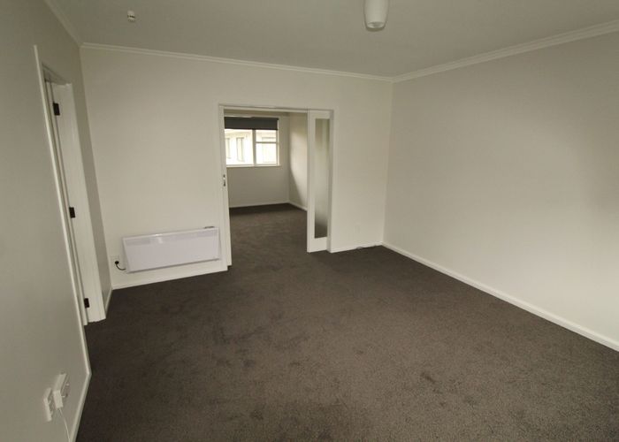  at 2/301 Sandringham Road, Sandringham, Auckland City, Auckland