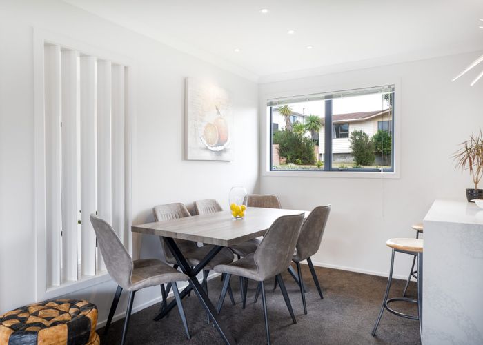  at 4 Langwell Place, Papakowhai, Porirua