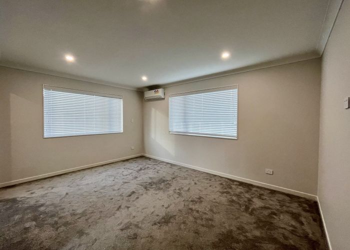  at 31 Laquinta Place, Flat Bush, Manukau City, Auckland