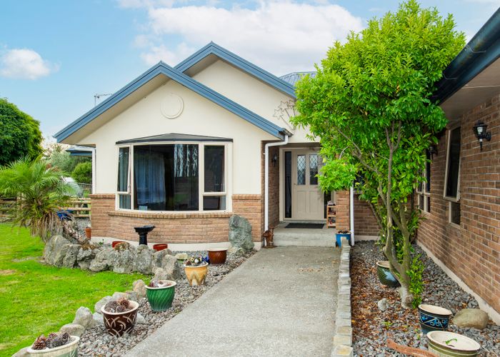  at 32 Bushmere Road, Gisborne