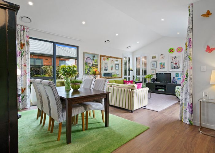  at 22 Jarrett Terrace, Leamington, Cambridge