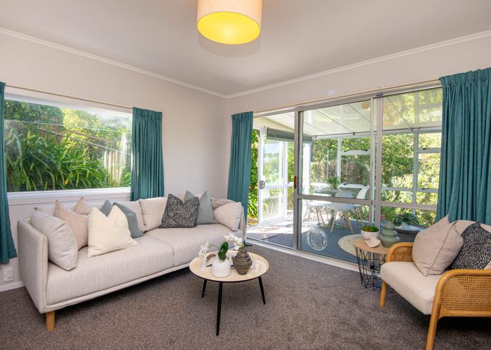  at 2/32 Eskdale Road, Papakowhai, Porirua, Wellington