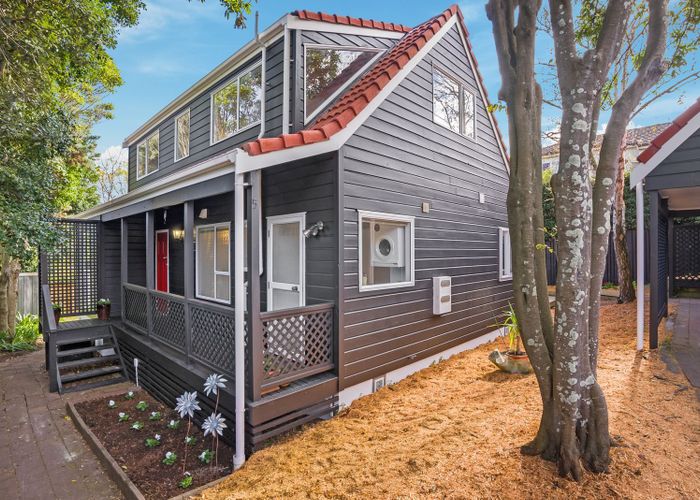  at 5/110 Norman Lesser Drive, Saint Johns, Auckland City, Auckland