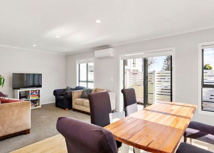  at 4/2 Joshua Lane, Hamilton East, Hamilton, Waikato