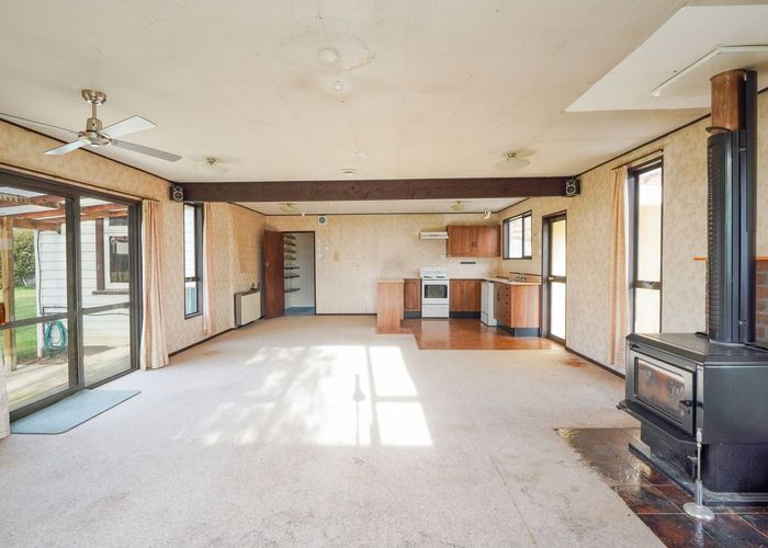  at 329 Wallacetown Lorneville Highway, Makarewa, Invercargill