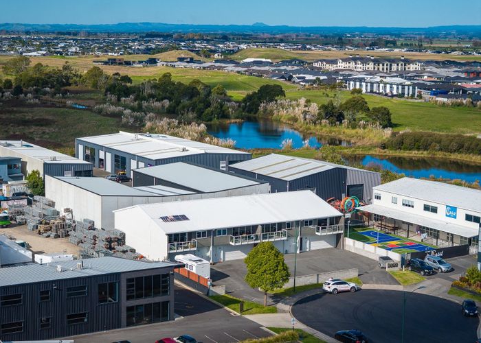  at 4/80 Market Place, Papamoa, Tauranga, Bay Of Plenty