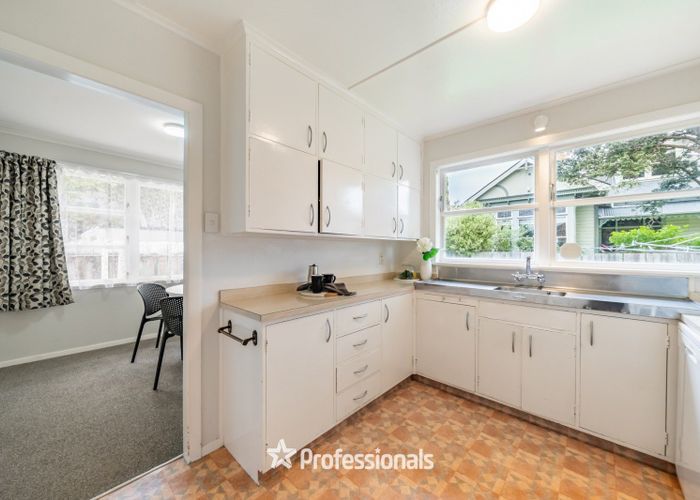  at 154 Waterloo Road, Lower Hutt, Lower Hutt, Wellington