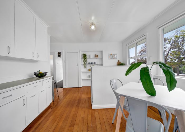  at 184 Seaview Road, Westown, New Plymouth