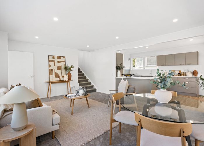  at 51 Cyclarama Crescent, Massey, Waitakere City, Auckland