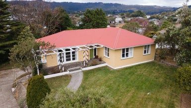  at 1 Tainui Terrace, Tawa, Wellington