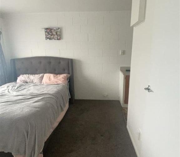  at 2/1 Kenton Lane, Mangere, Manukau City, Auckland