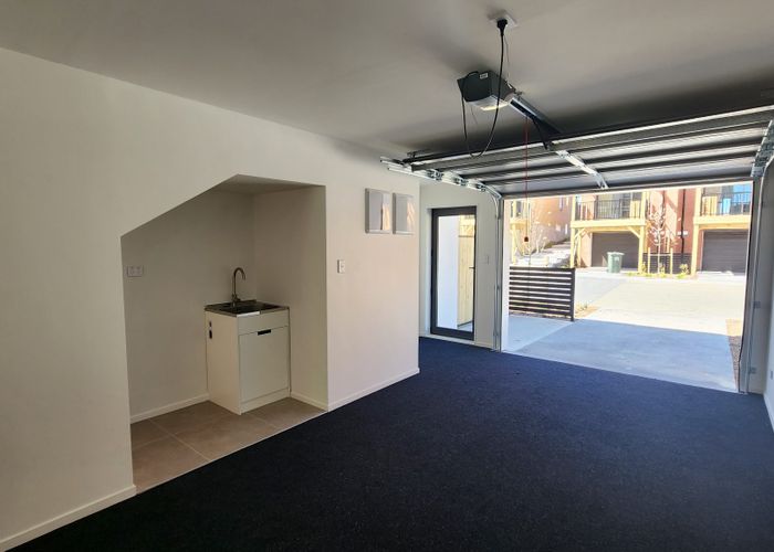  at 25 Falcon Crescent, Hobsonville, Waitakere City, Auckland