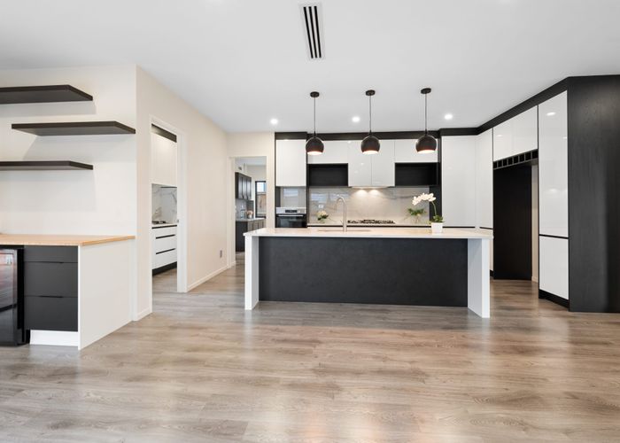  at 8 Hauhake Road, Flat Bush, Manukau City, Auckland