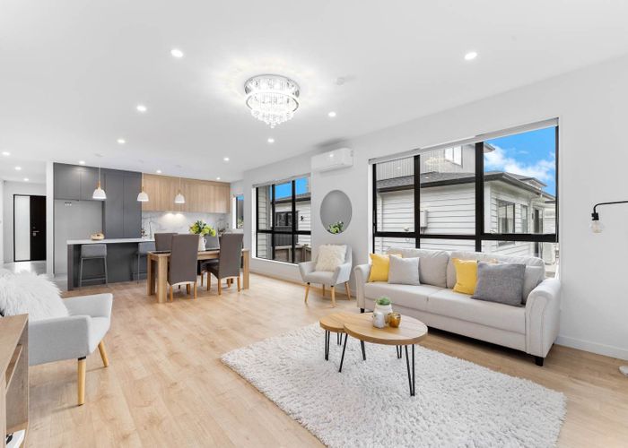  at 32 Patrick Rice Drive, Swanson, Waitakere City, Auckland