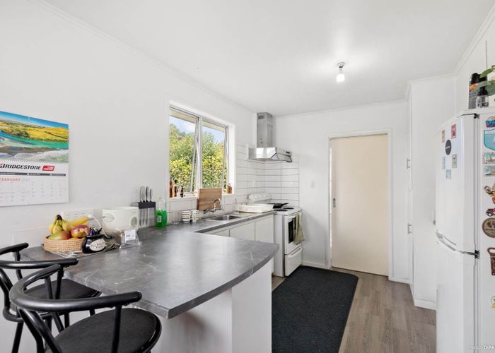  at 60 Salamanca Road, Sunnynook, Auckland