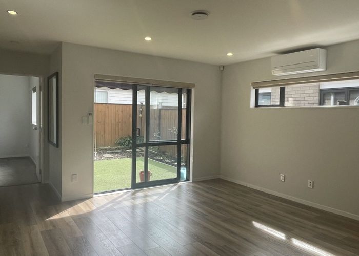  at 6 Softwood Avenue, Takanini, Papakura, Auckland