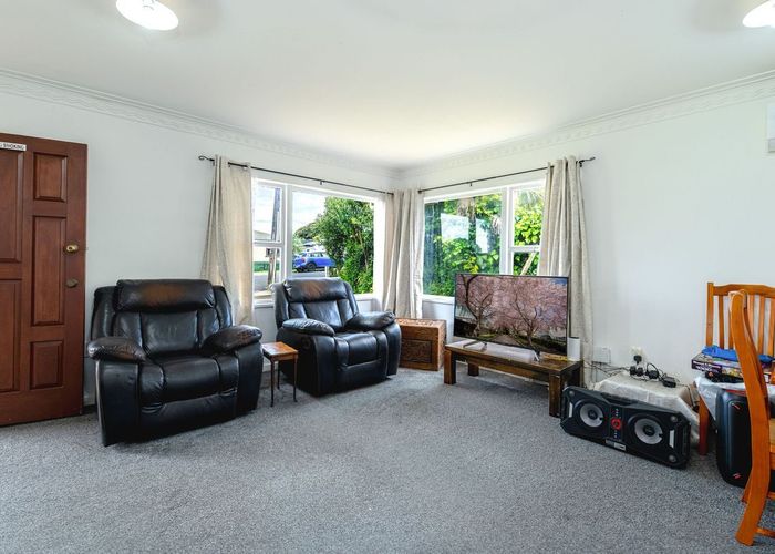  at 1/21 Hutton Street, Otahuhu, Auckland