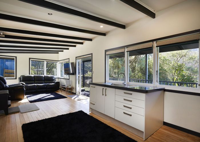 at 16 Hakahaka Road, Port Underwood, Picton