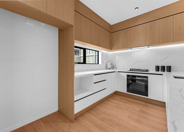  at 3/12 Johnston Road, Mount Wellington, Auckland City, Auckland