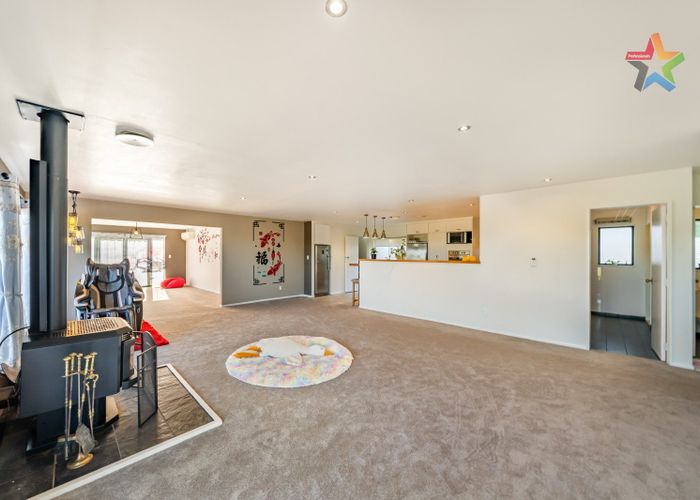  at 285 Maungaraki Road, Maungaraki, Lower Hutt