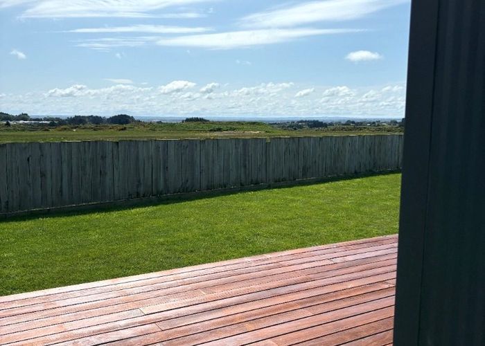  at 18 Monaco Grove, Fitzherbert, Palmerston North, Manawatu / Whanganui