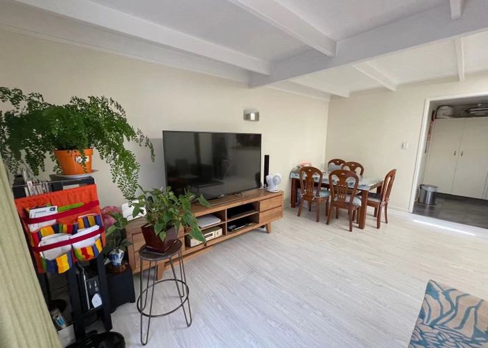  at 53 Kaurilands Road, Titirangi, Auckland