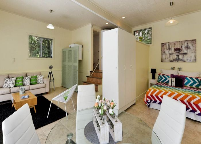  at 40A Wood Bay Road, Titirangi, Waitakere City, Auckland