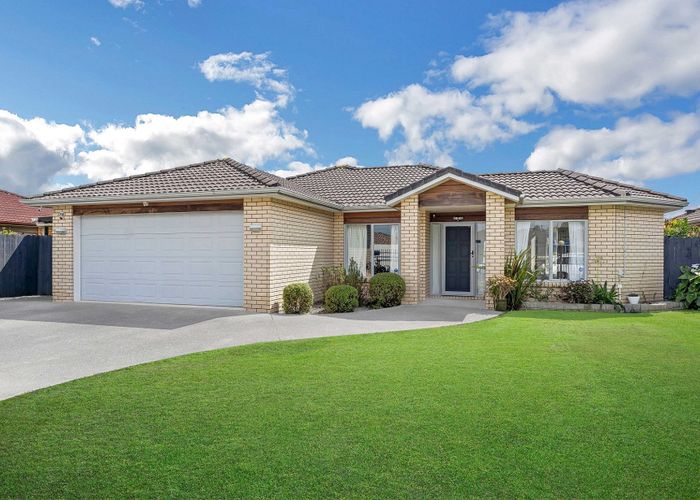  at 9 Maadi Place, Papakura, Papakura