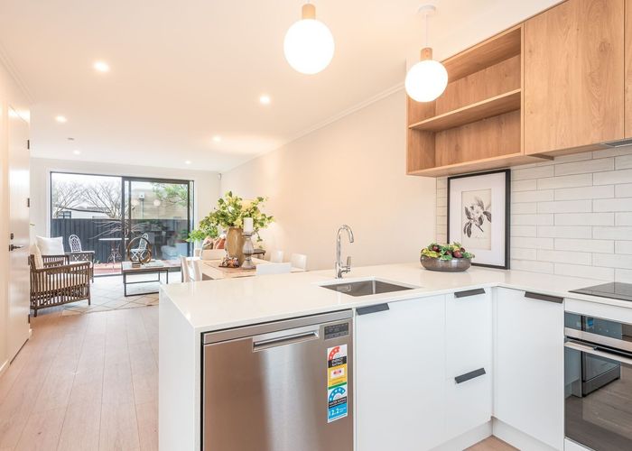  at 200D Springfield Road, St. Albans, Christchurch City, Canterbury