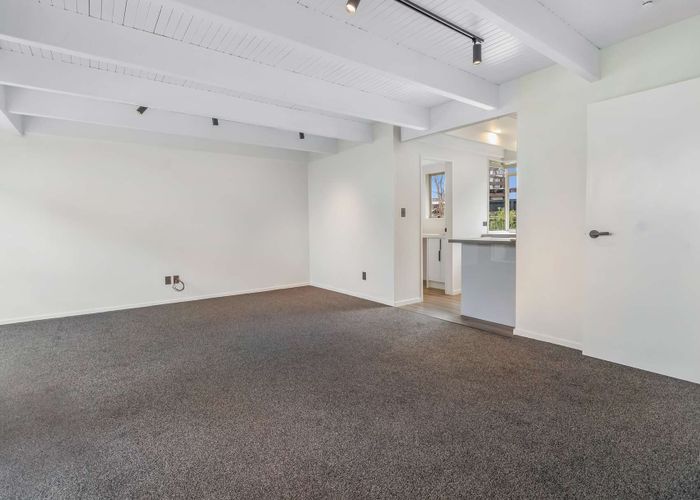  at 2/40 Ranfurly Street, Merivale, Christchurch City, Canterbury