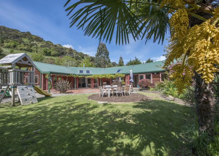  at 18 Ralphine Way, Maitai, Nelson