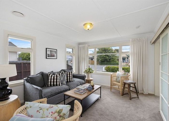  at 8 Edinburgh Street, Spreydon, Christchurch City, Canterbury