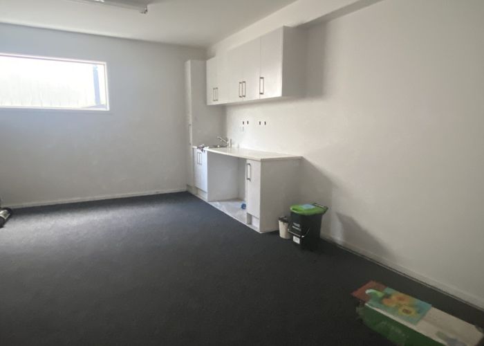  at 16 Louvain Avenue, Mount Roskill, Auckland