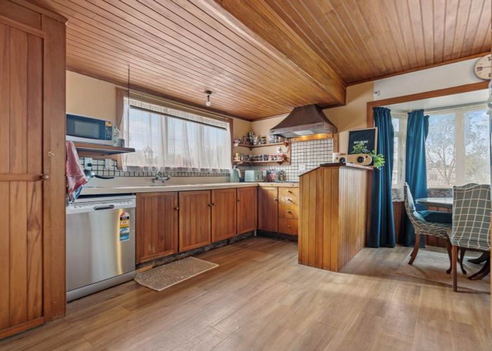  at 23 McInnes Road, Weymouth, Auckland