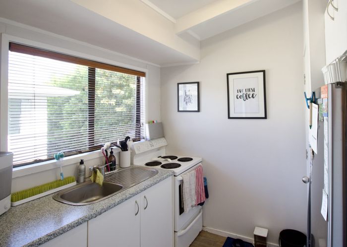  at 36b Cockayne Crescent, Sunnynook, North Shore City, Auckland