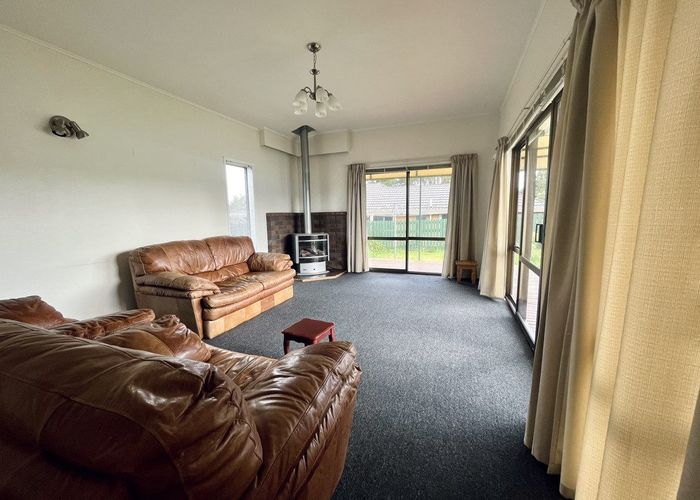  at 9 Oregon Place, Papakura, Papakura, Auckland
