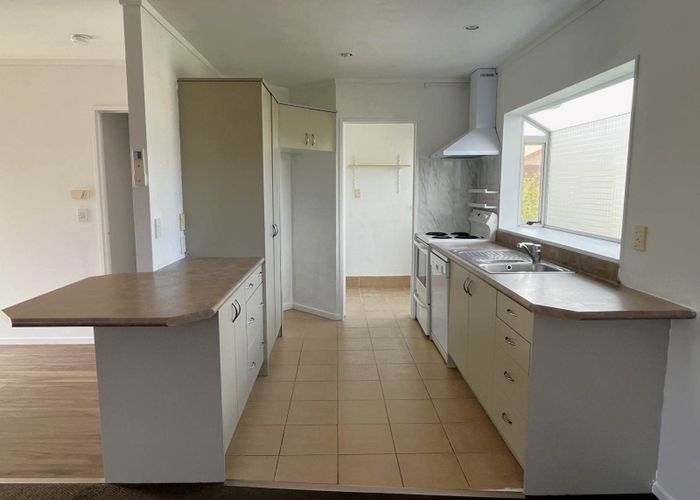 at 33B Metcalfe Road, Ranui, Auckland