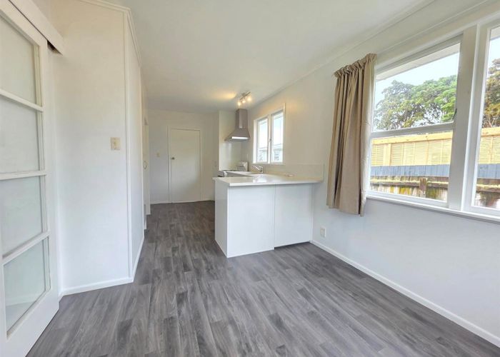  at 12 Aronui Terrace, Kelston, Waitakere City, Auckland