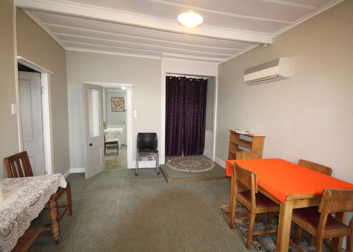  at 35 Meadow Street, Mornington, Dunedin