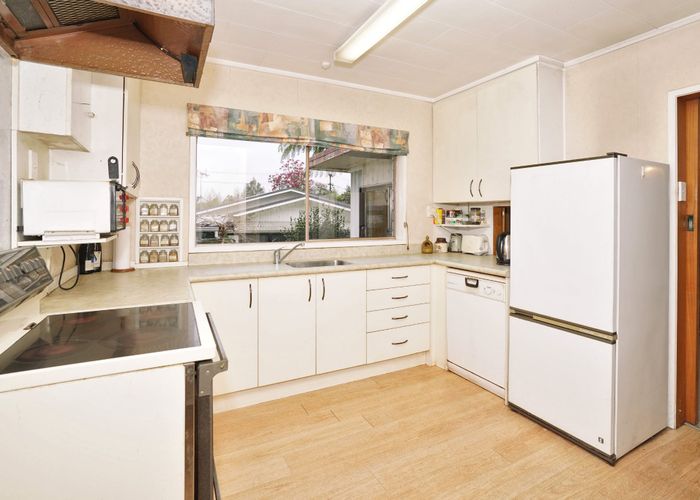  at 25 Silverdale Road, Silverdale, Hamilton