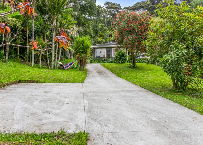  at 191 Laingholm Drive, Laingholm, Auckland