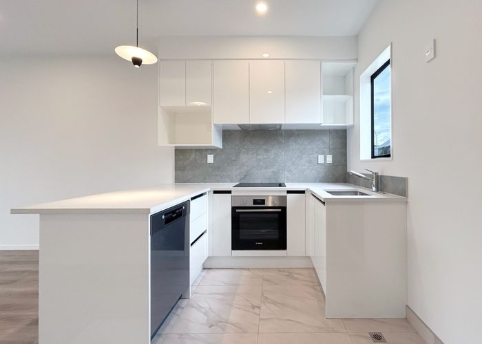  at 8 Hokoteta Street, Mount Wellington, Auckland City, Auckland