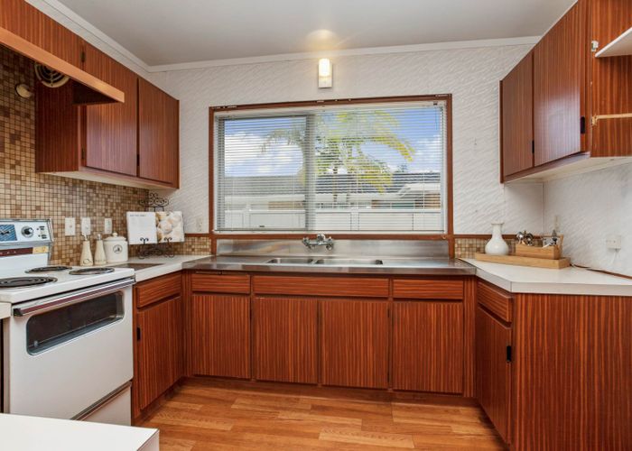  at 1/15 Eltham Road, Kohimarama, Auckland