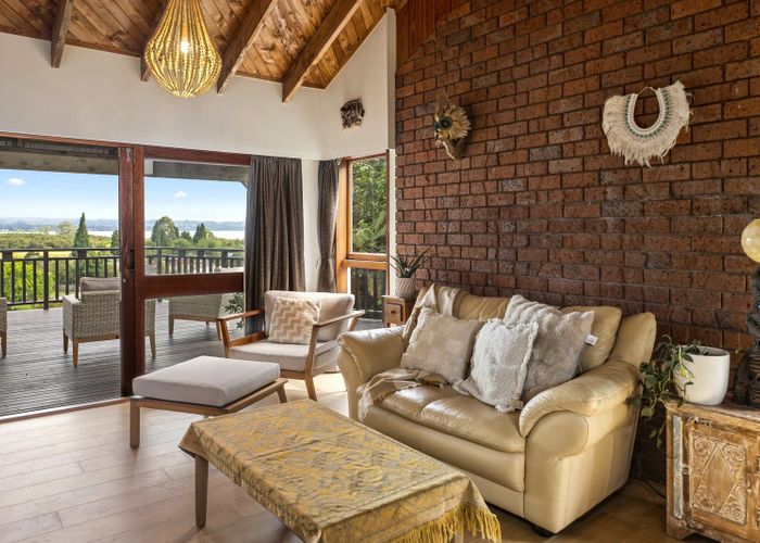  at 11 Rika Place, Kawaha Point, Rotorua, Bay Of Plenty